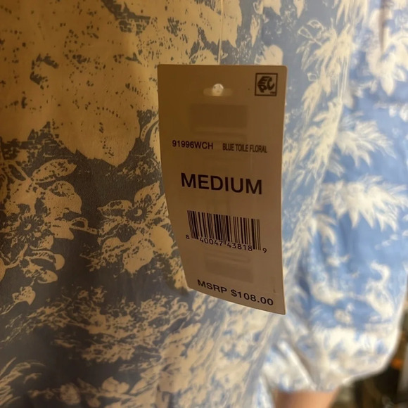 Wayf Light Blue and White Floral Midi Dress - Picture 11 of 13